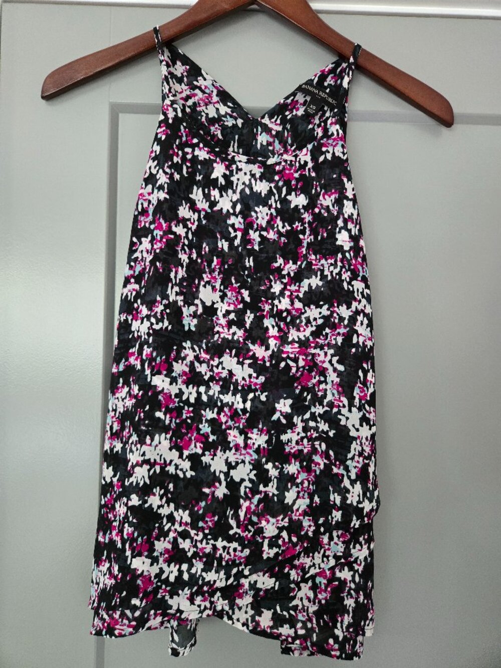 Banana Republic Extra Small Sleeveless Blouse